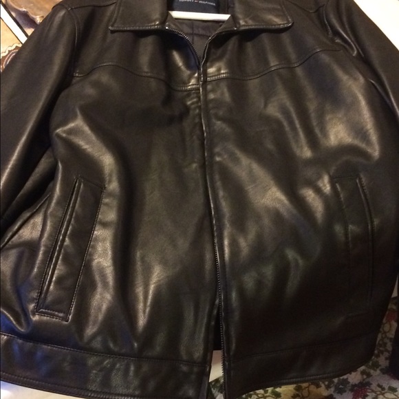 In good condition - Picture 2 of 3